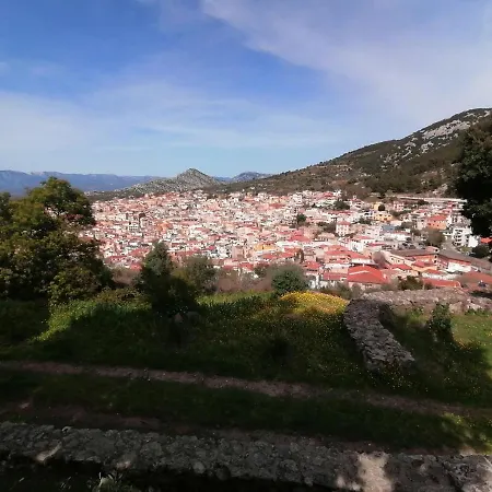 Casa Sacu, Tra Mare E Montagna Apartment *