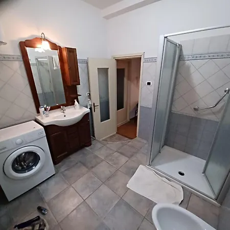 Apartment Casa Sacu, Tra Mare E Montagna
